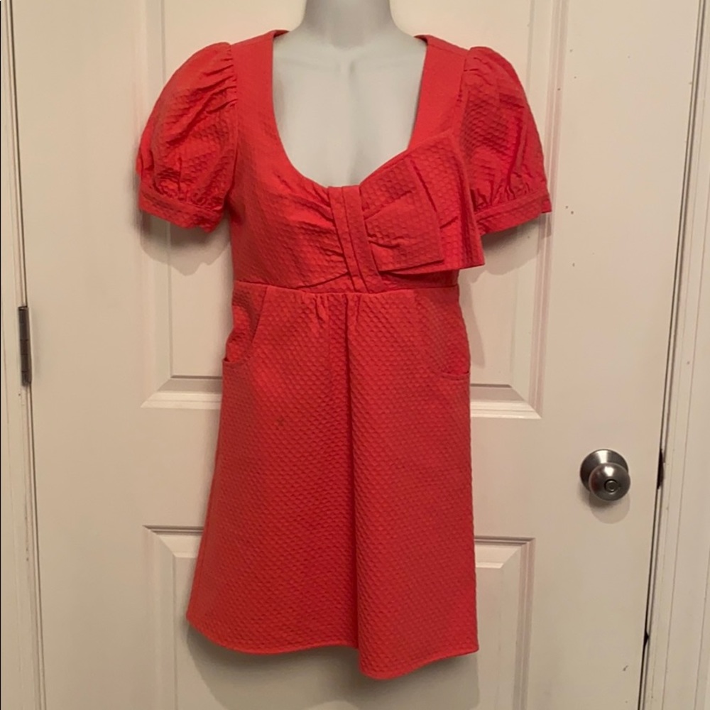 Voom XS pink dress with bow and pockets
